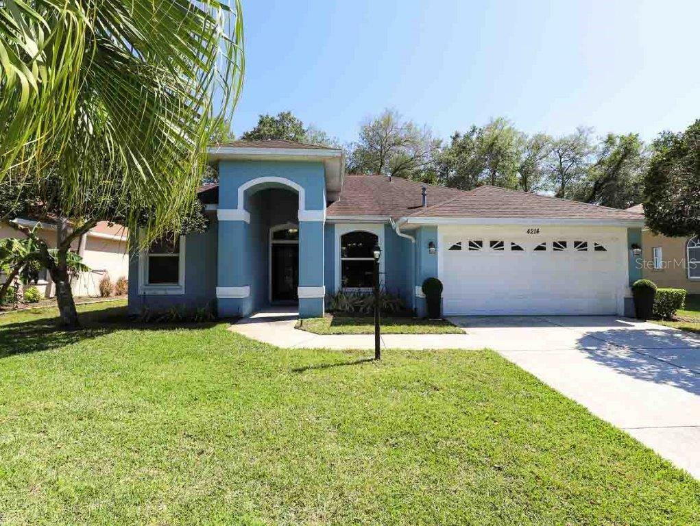 Property Photo:  4214 74th Terrace E  FL 34243 