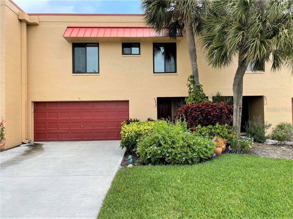 Property Photo:  4009 Catalina Drive 178  FL 34210 