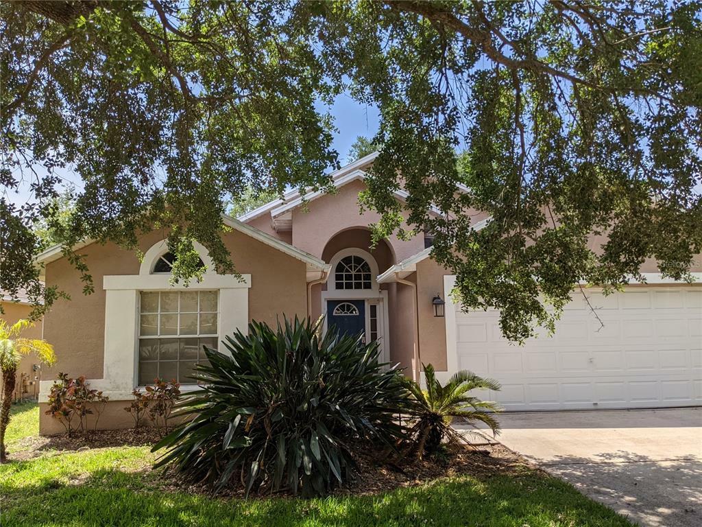 Property Photo:  7107 Colony Pointe Drive  FL 33578 