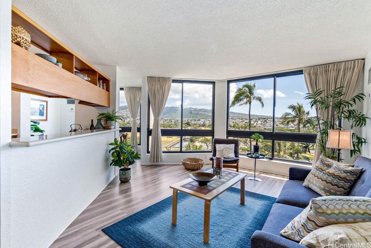 Property Photo:  300 Wai Nani Way Ii811  HI 96815 