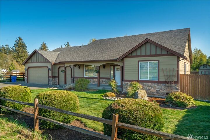 Property Photo:  8315 214th Ave E  WA 98391 