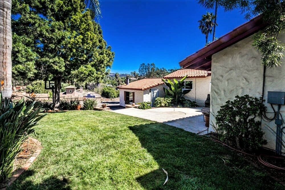 Property Photo:  1676 Vale Terrace Dr  CA 92084 