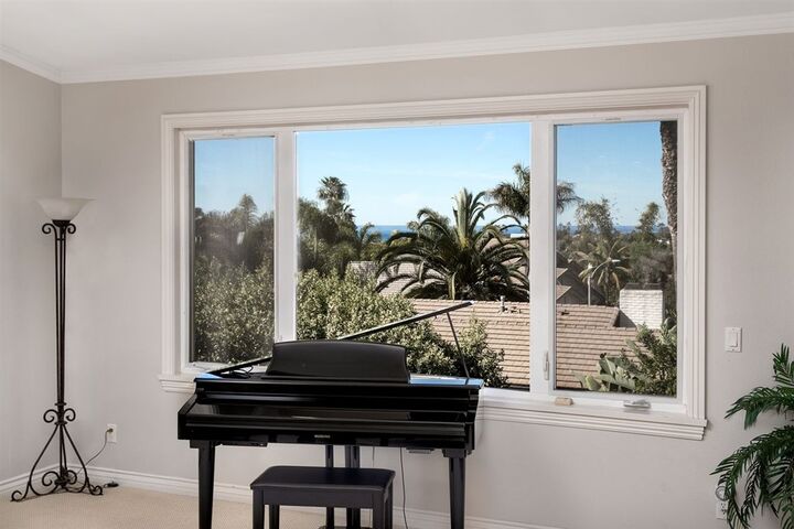 Property Photo:  4143 Sunnyhill Dr  CA 92008 