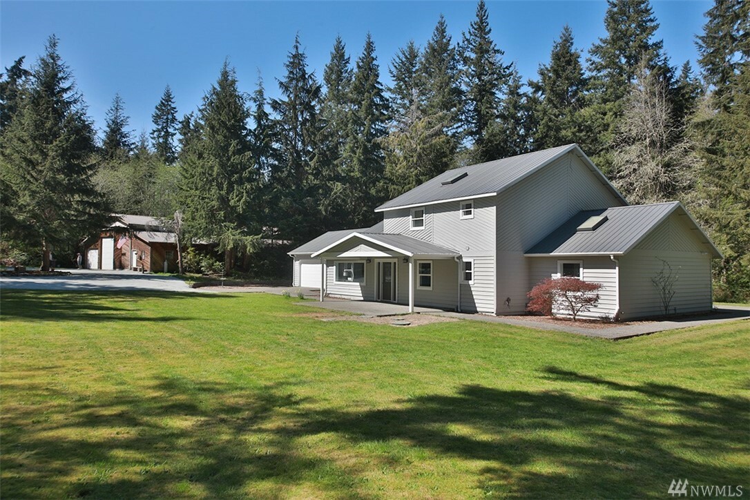 Property Photo:  2487 Brainers Rd  WA 98260 