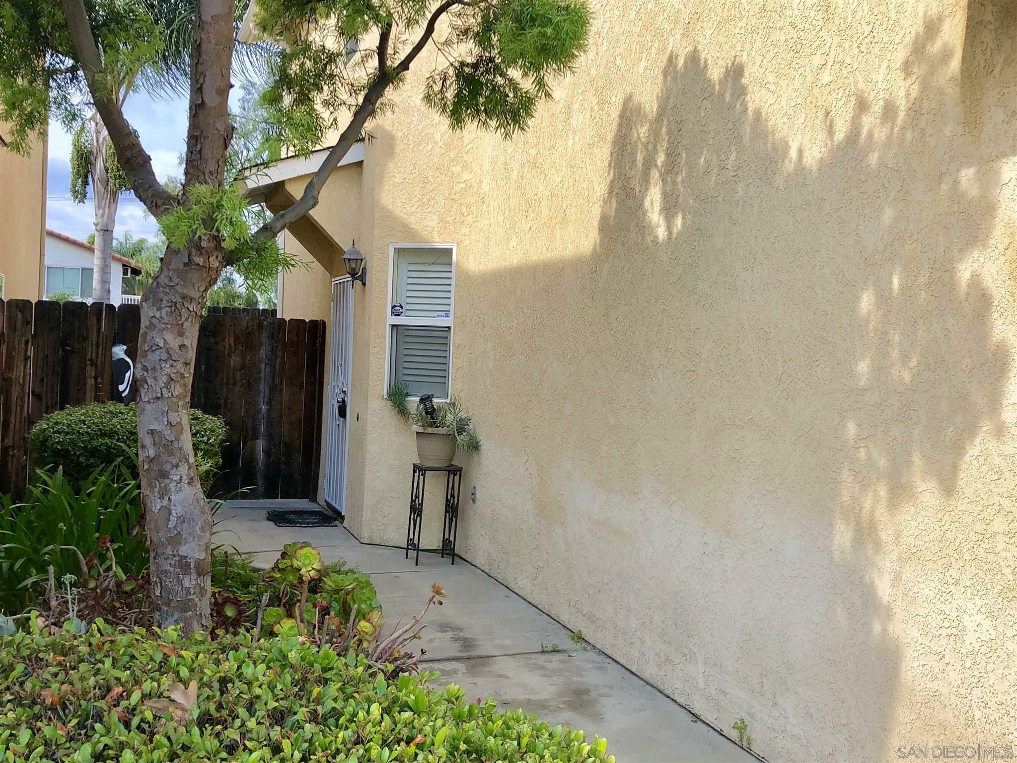 Property Photo:  1586 Rebecca Ln  CA 92019 