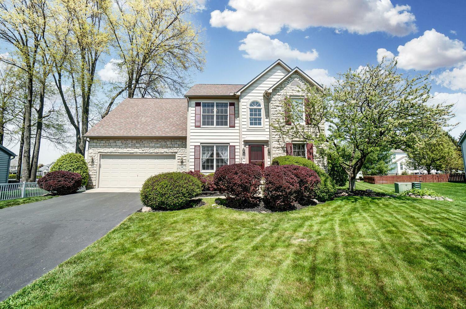 Property Photo: 6407 La Casa Court OH 43082