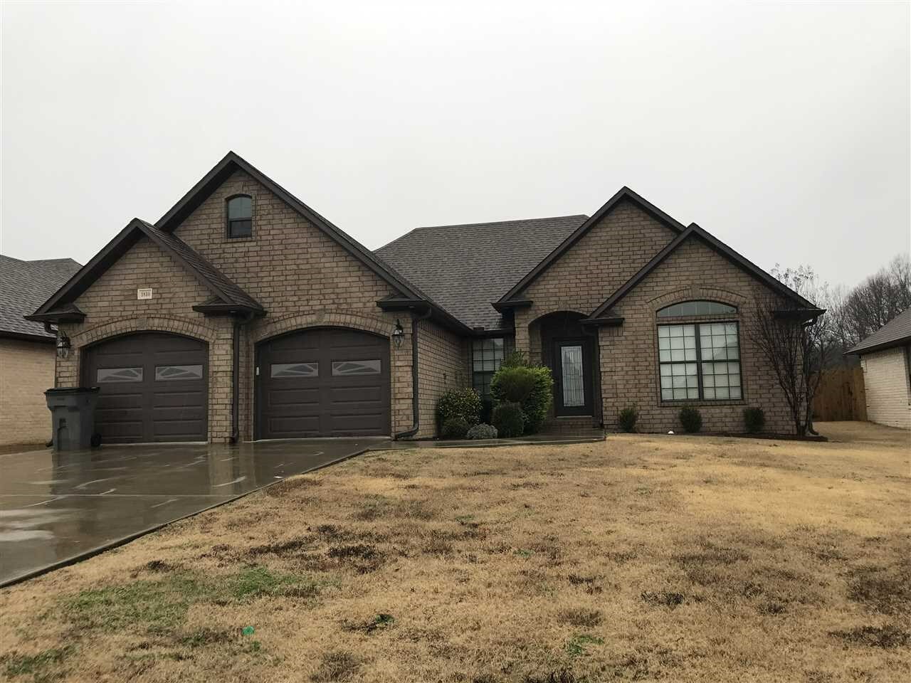 Property Photo:  1810 Walnut Valley Drive  AR 72450 