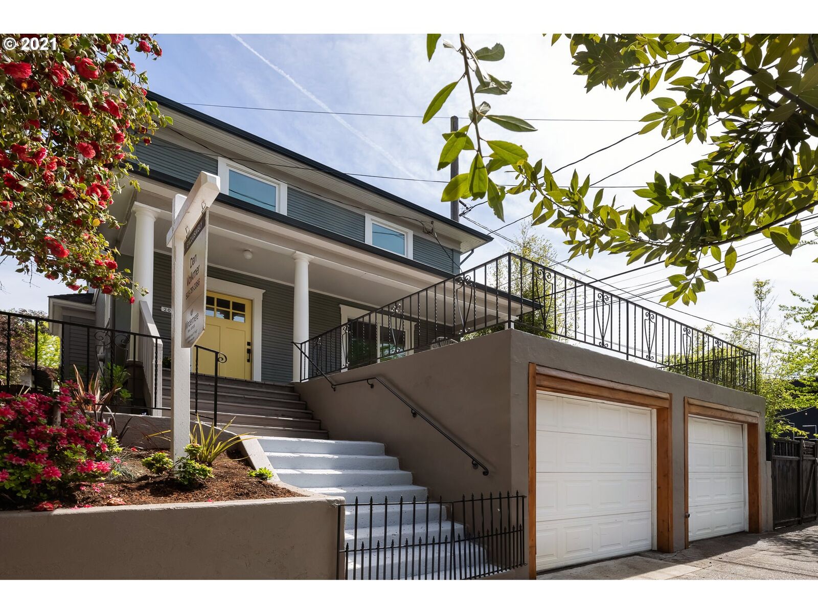 Property Photo: 20 NE 22nd Ave OR 97232