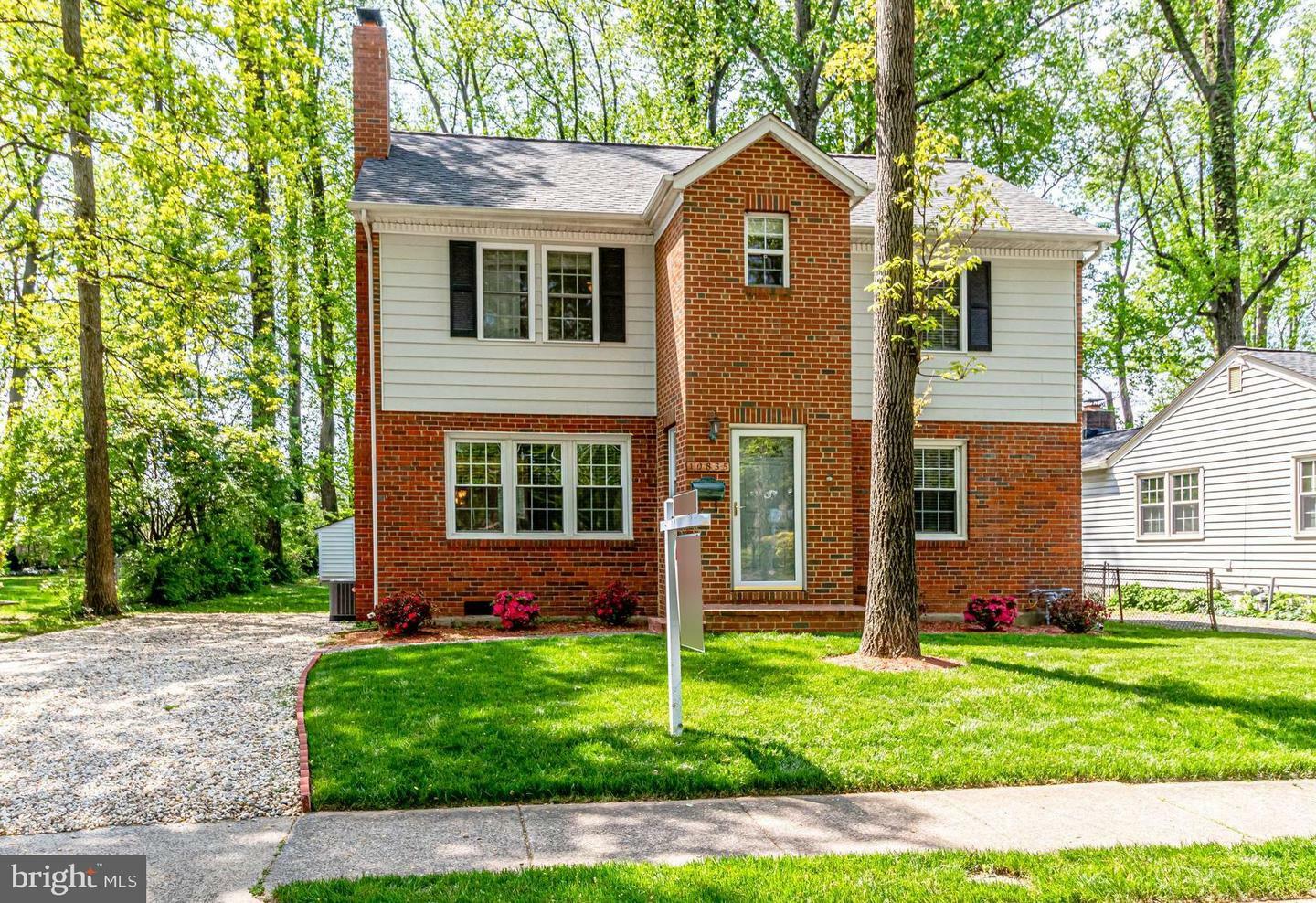 Property Photo:  10835 Warwick Avenue  VA 22030 