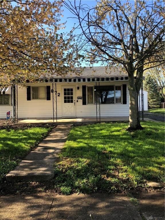 Property Photo: 872 Spartan Avenue OH 45377