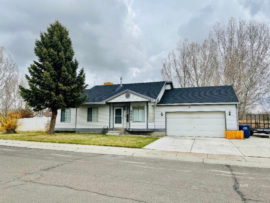 Property Photo:  2228 North Hollow Circle  NV 89801 