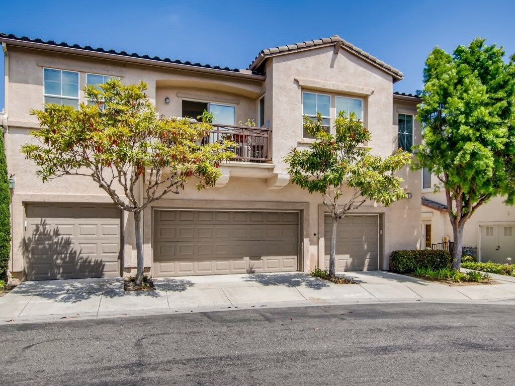 Property Photo: 3761 Carmel View Road # 2 CA 92130