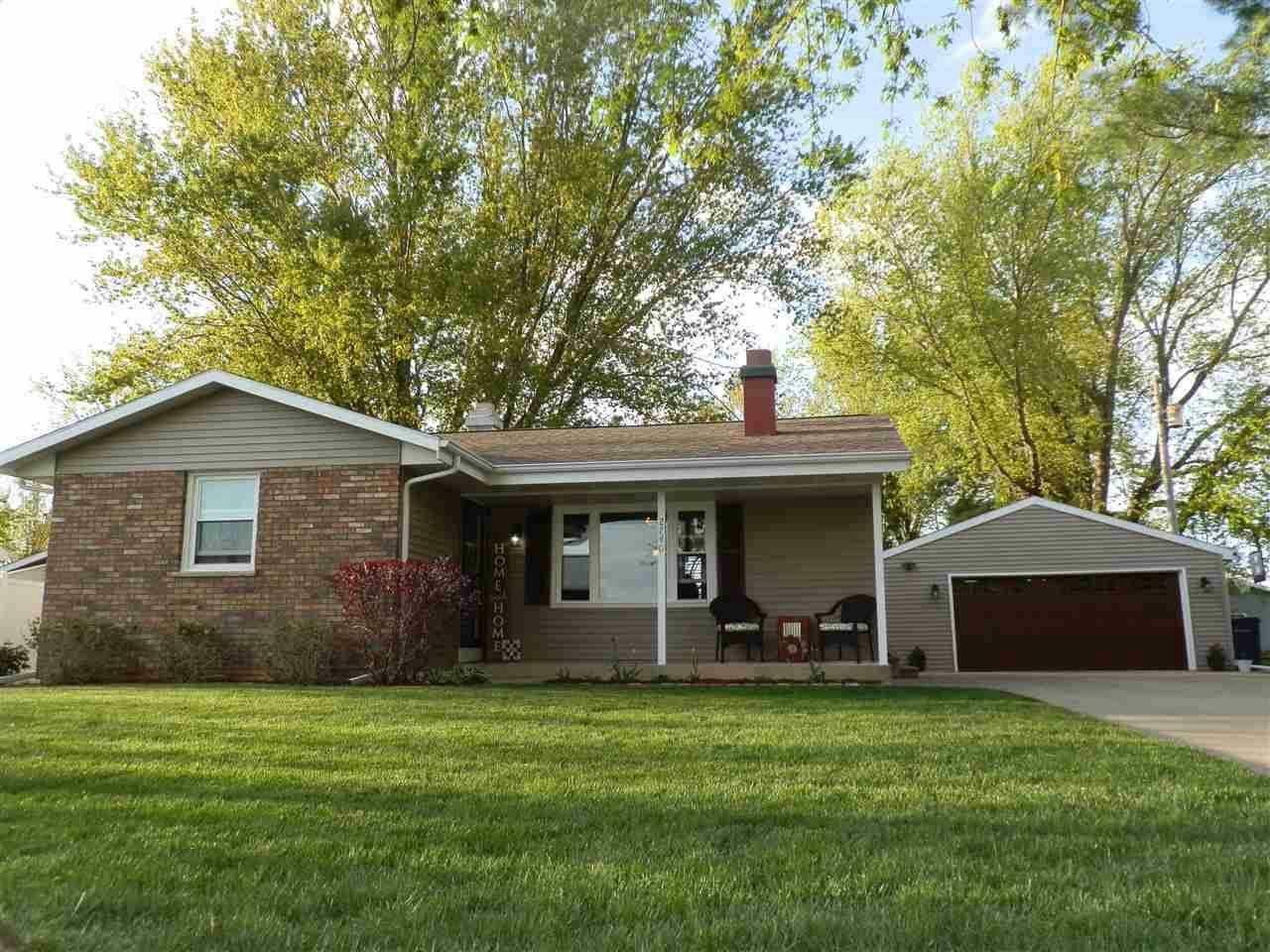 2740 Sylvester St  Janesville WI 53546 photo