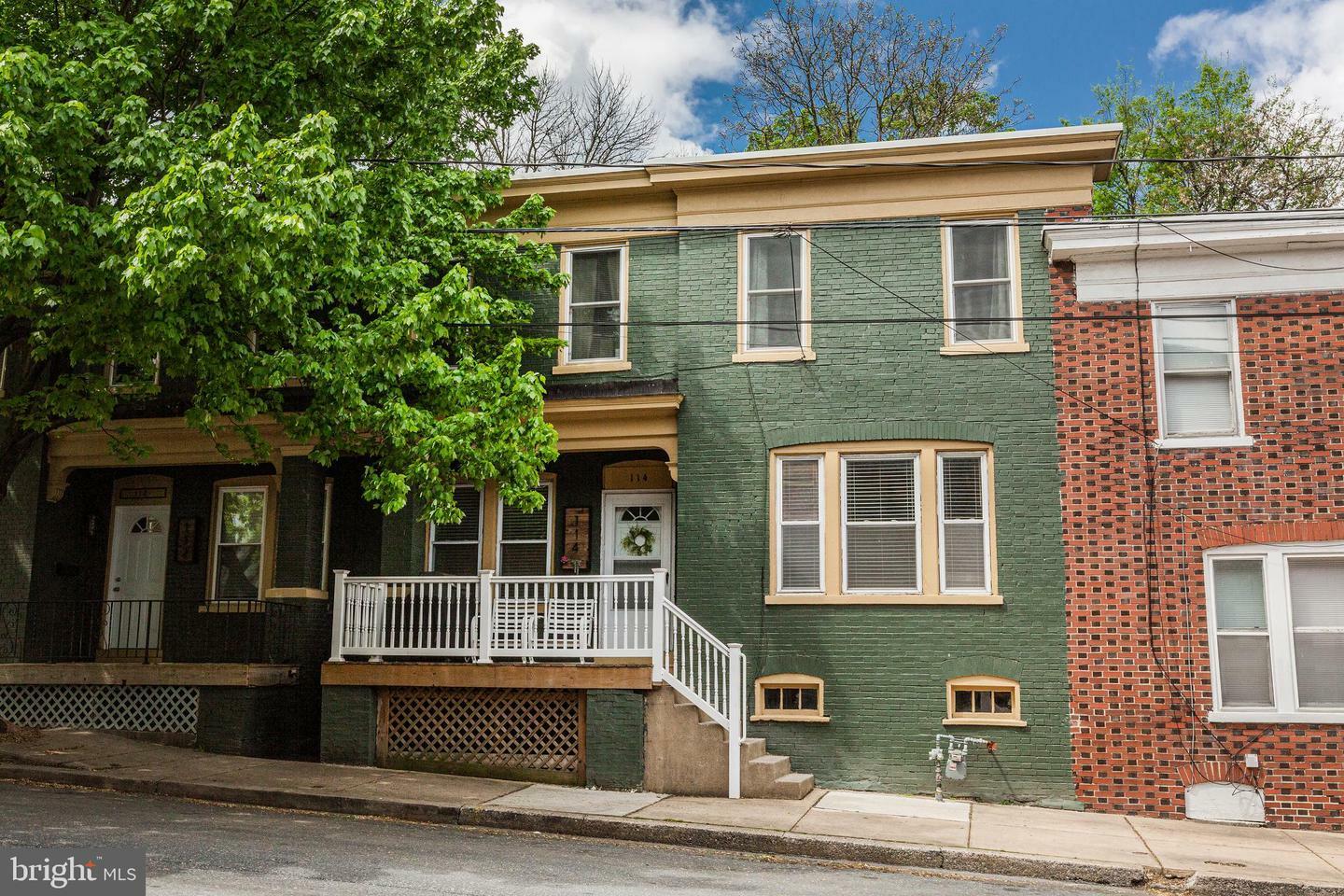 Property Photo:  114 N Marshall Street  PA 17602 