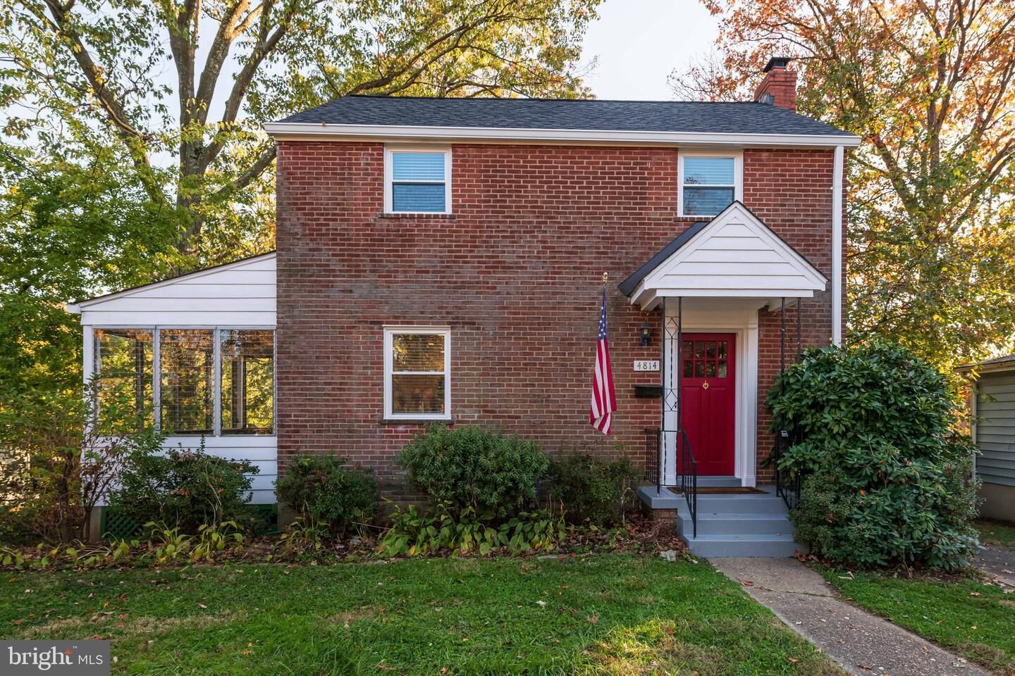 Property Photo: 4814 Arlington Boulevard VA 22204
