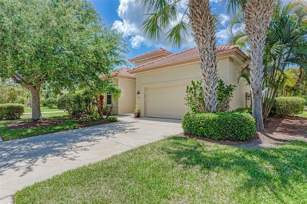 Property Photo:  2745 Sawgrass Court  FL 33953 