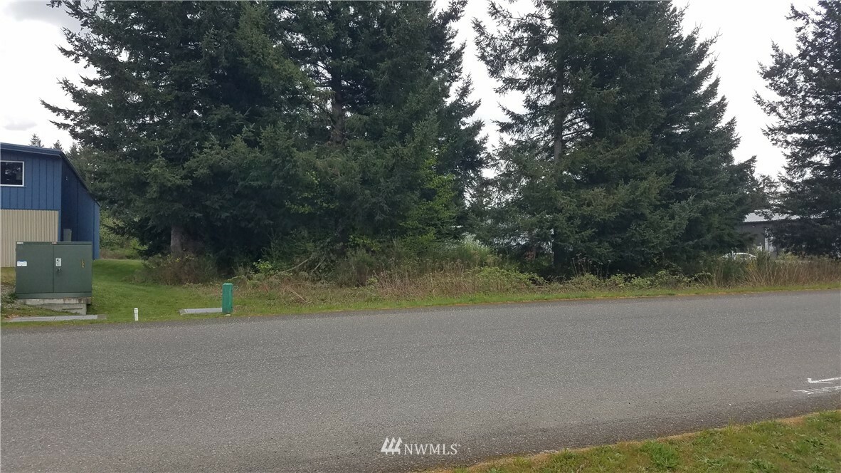 Property Photo: 2665 Delta Ring Road WA 98248