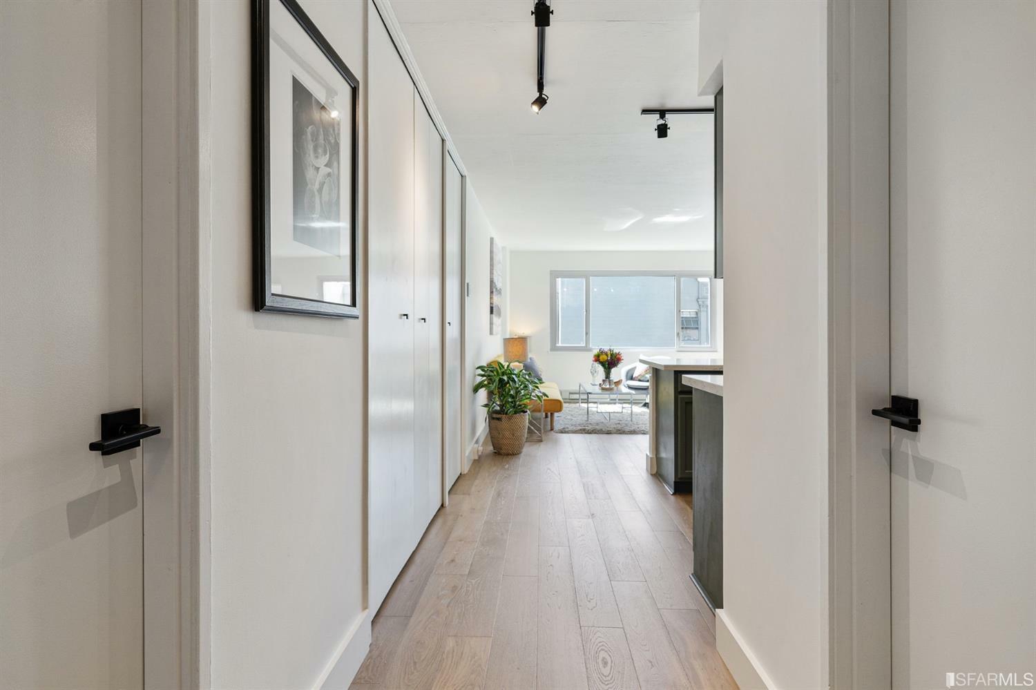 Property Photo: 1001 Pine Street 708 CA 94109
