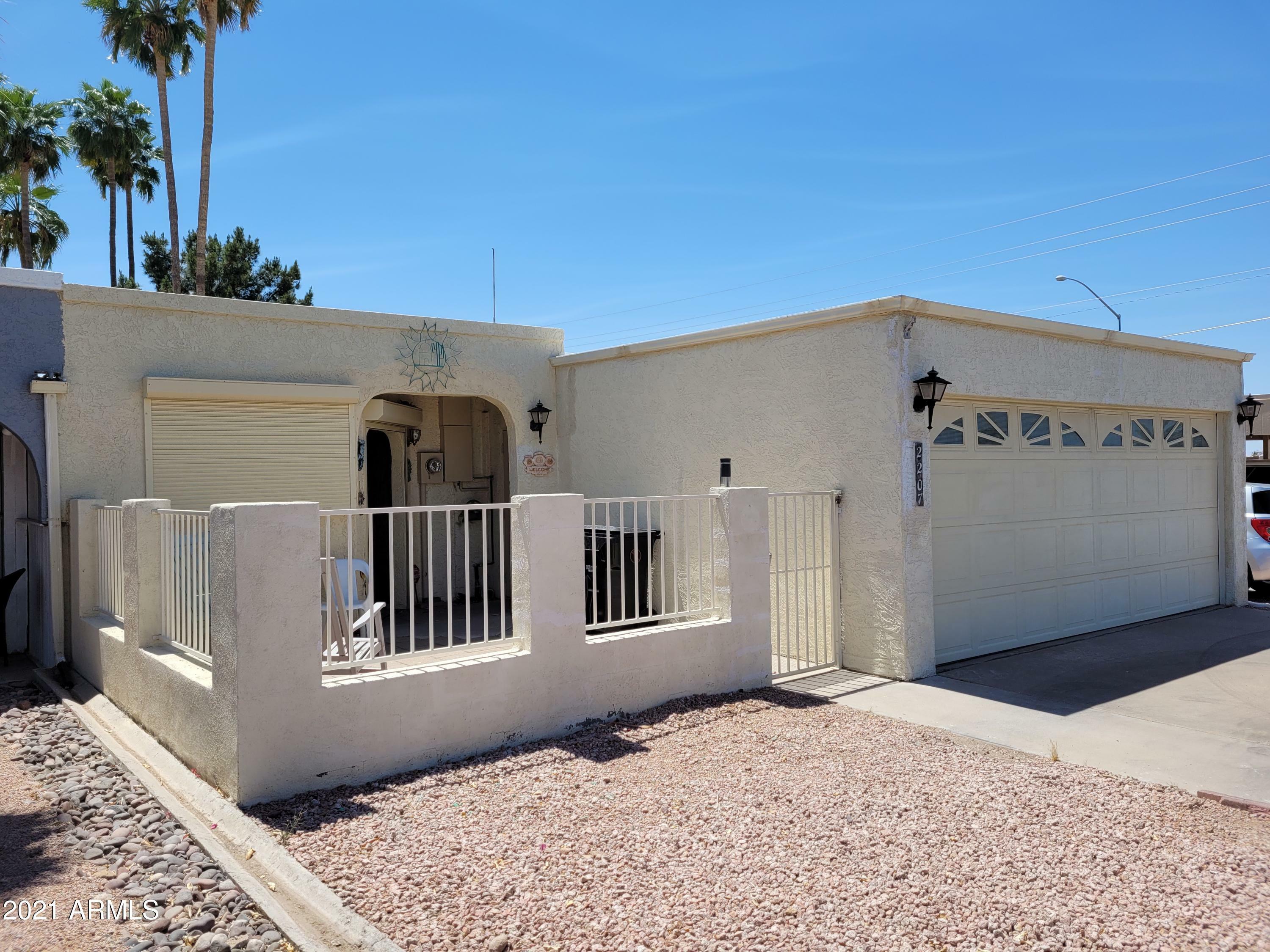 Property Photo:  2207 N Recker Road  AZ 85215 