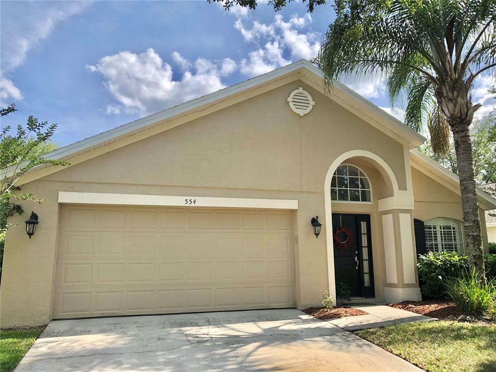 Property Photo:  554 Finsbay Court  FL 34761 