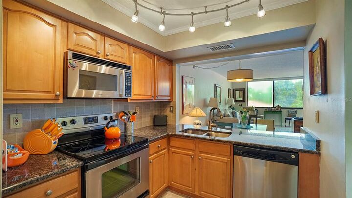 Property Photo:  6269 Palma Del Mar Boulevard S 301  FL 33715 