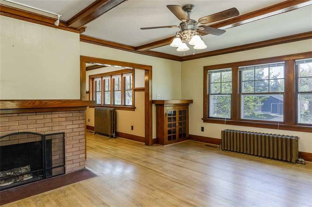 2103 E 13th Street  Des Moines IA 50316 photo