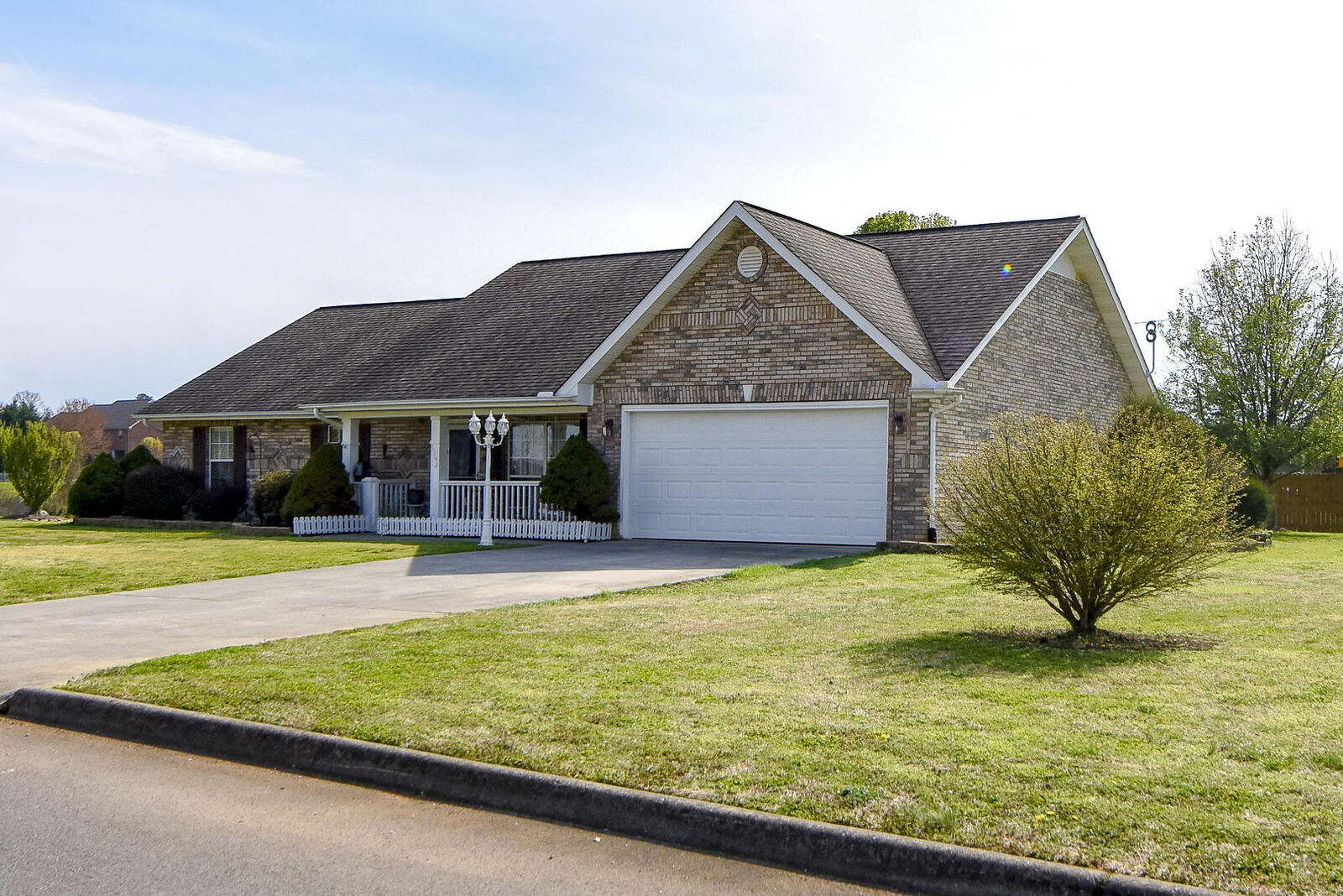 Property Photo:  5662 J Riley West Rd  TN 37742 