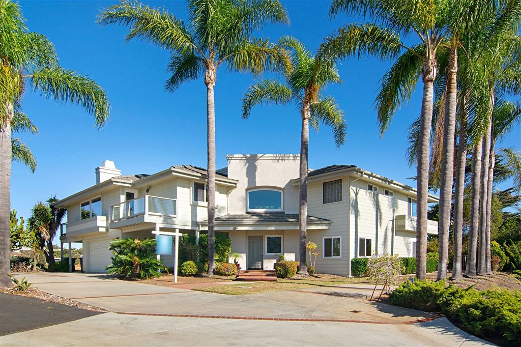 Property Photo:  1770 Troy Ln  CA 92054 
