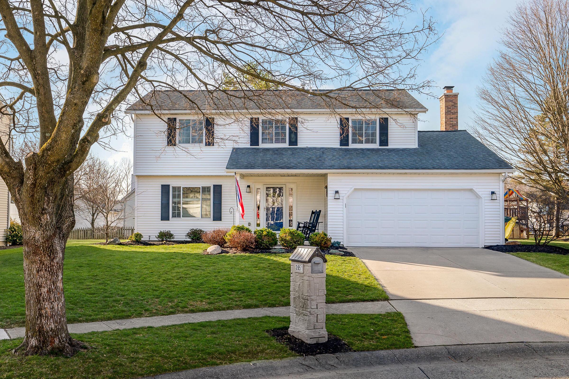 Property Photo: 3951 Appaloosa Court OH 43221