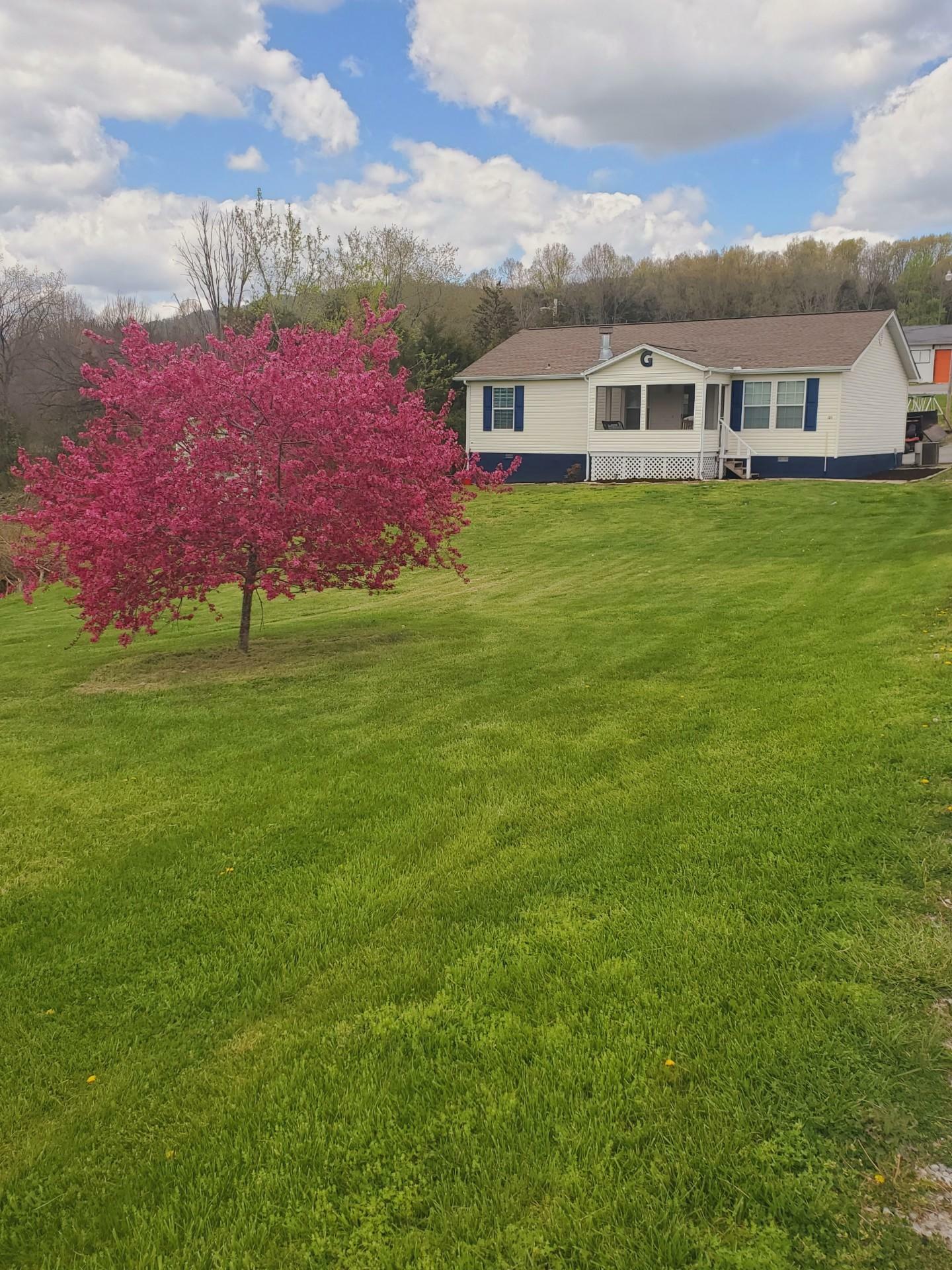 Property Photo:  121 Ronald Ln Lane  TN 37724 