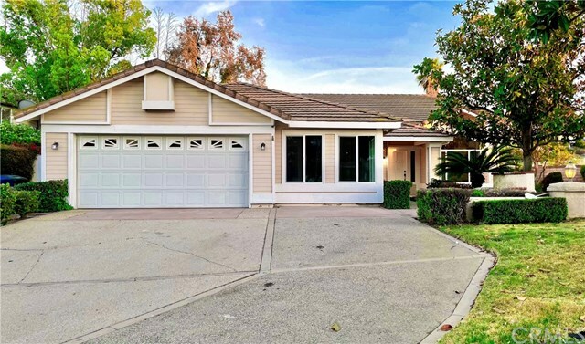 Property Photo:  1068 Sunlight Circle  CA 92506 