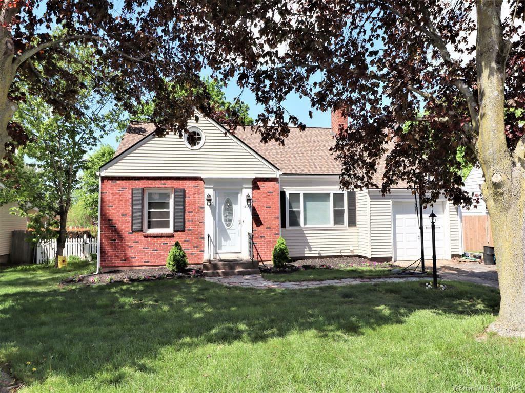 Property Photo: 633 Oak Street CT 06118
