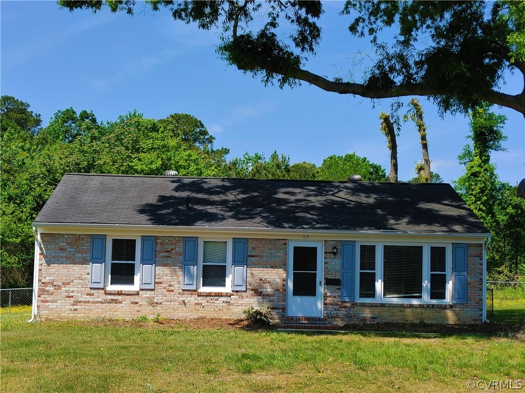 Property Photo:  513 Old Town Drive  VA 23834 