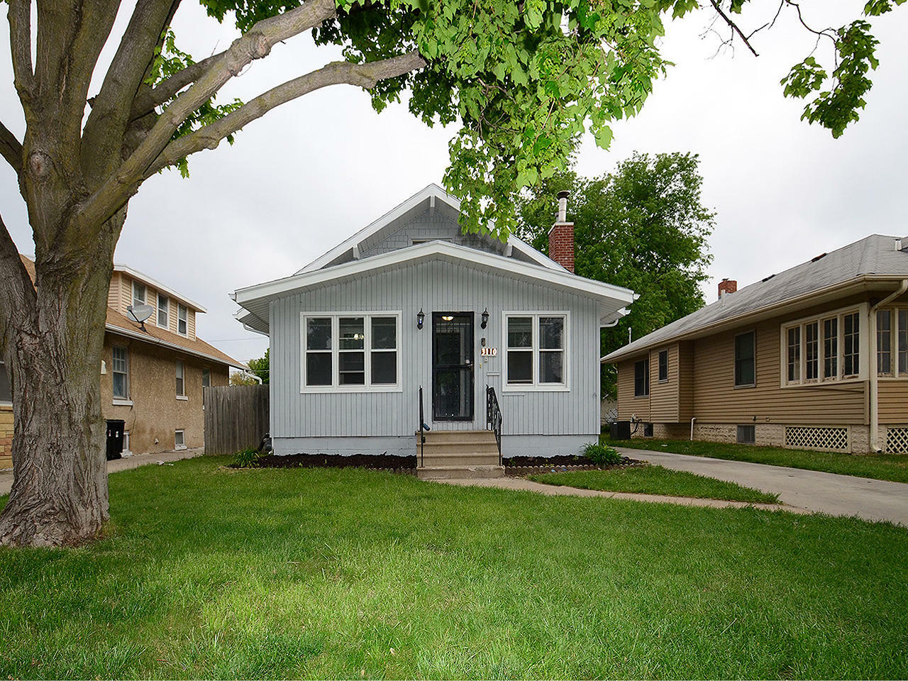 Property Photo:  3110 Avenue A  IA 51501 