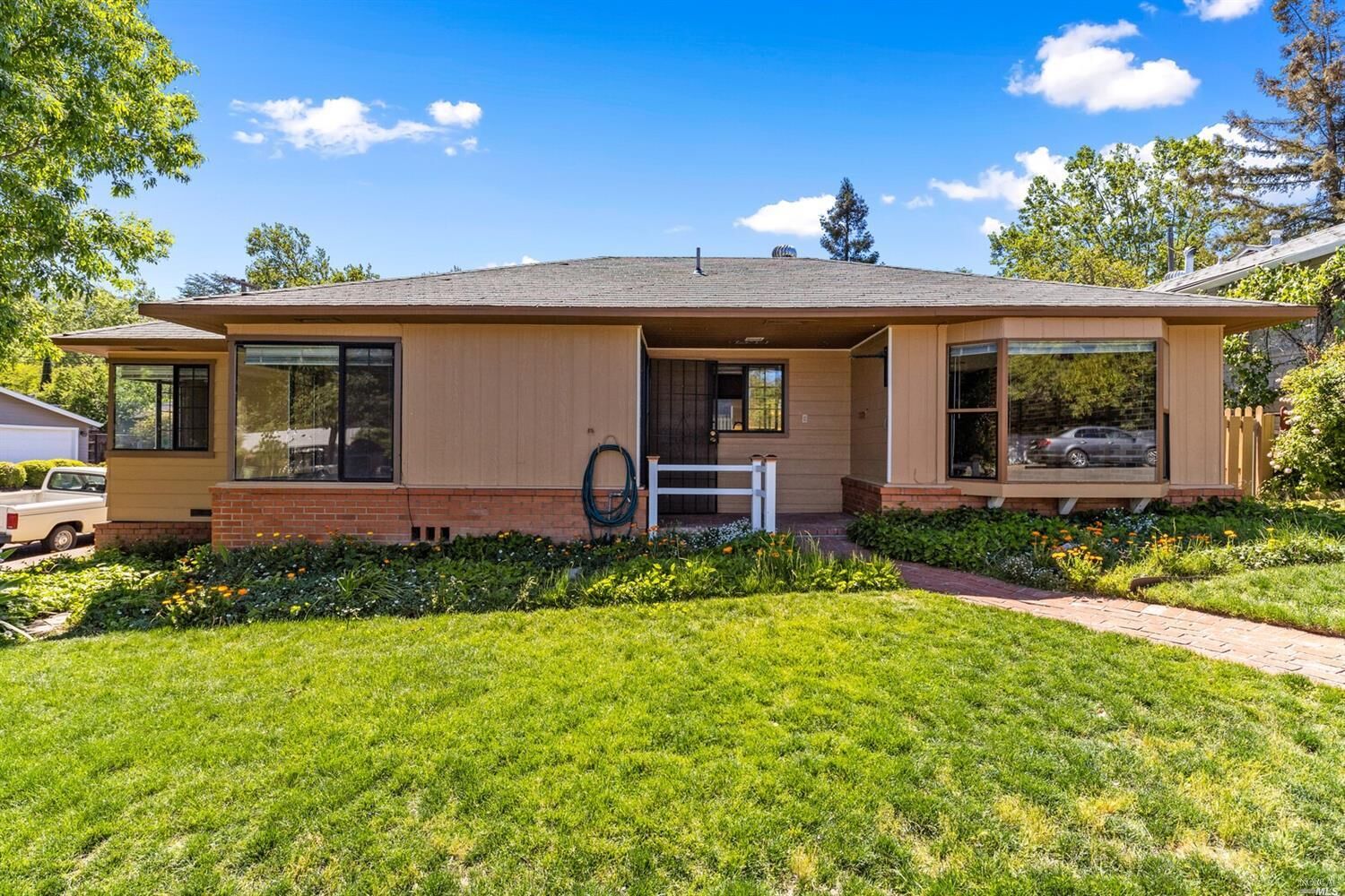 Property Photo:  720 S Spring Street  CA 95482 