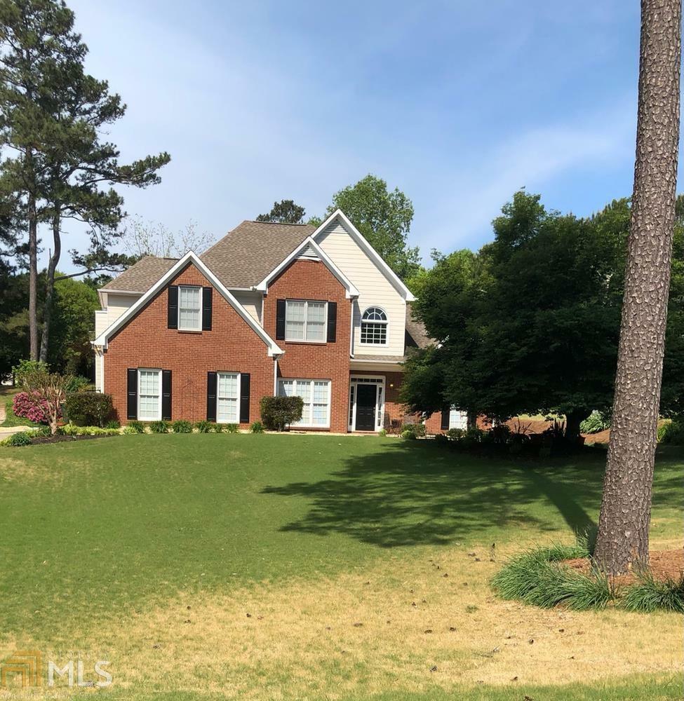 Property Photo:  6335 Ivey Hill Dr  GA 30040 