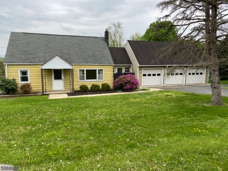 Property Photo: 540 Old York Rd NJ 08822