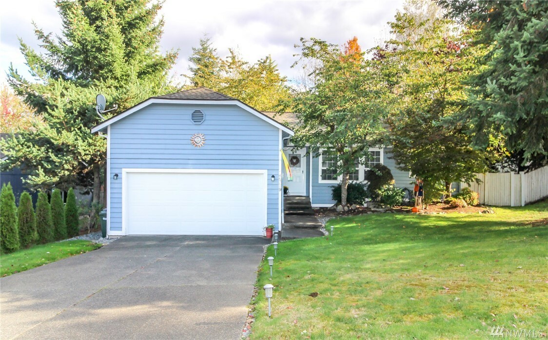 Property Photo: 12319 200th Av Ct E WA 98391