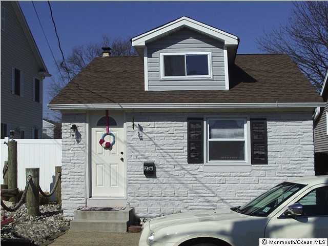 Property Photo:  236 Garfield Avenue  NJ 08879 