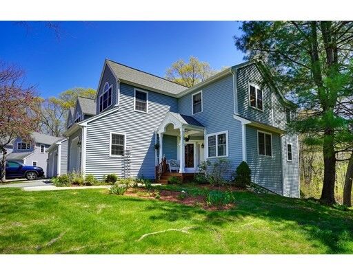 Property Photo:  15 Arbor Ct 15  MA 01803 