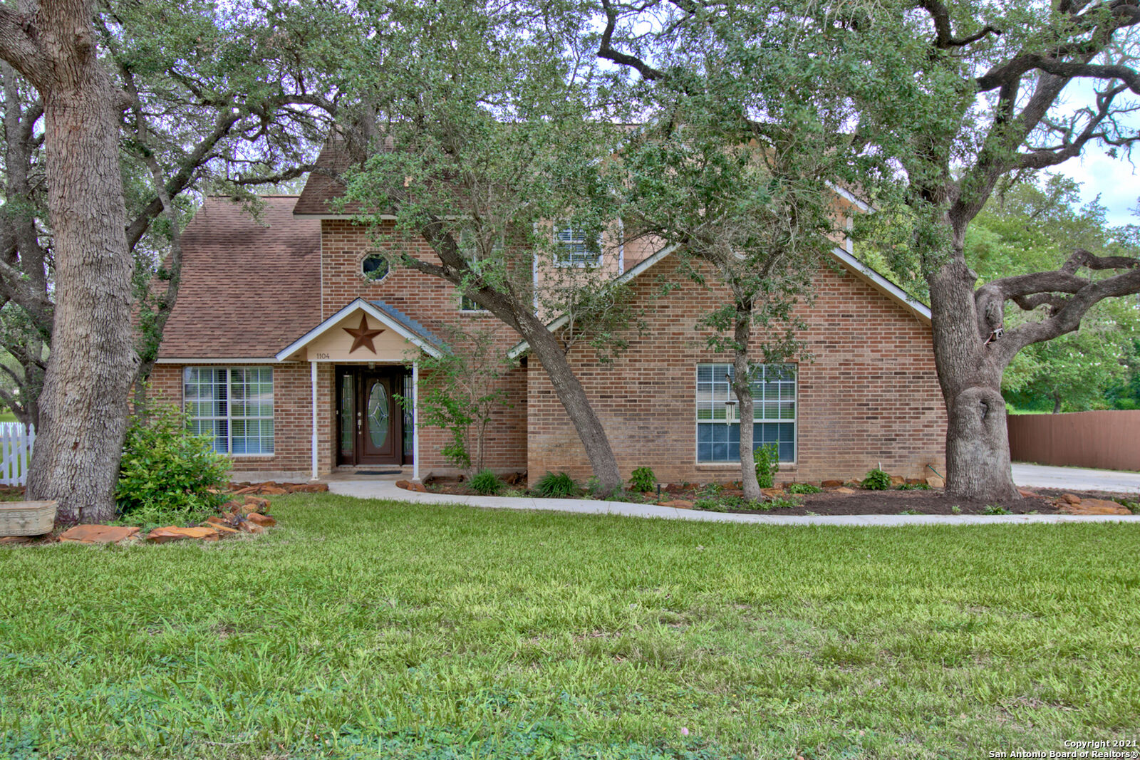 Property Photo:  1104 Cardinal St  TX 78064 