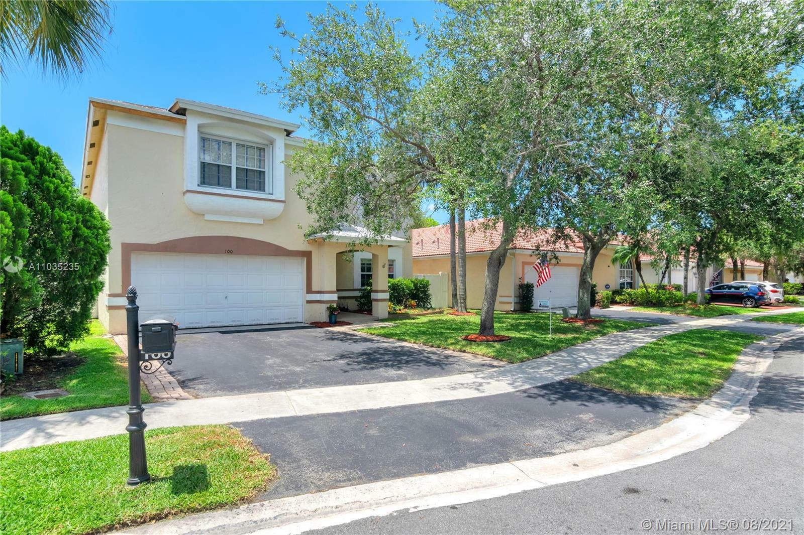 Property Photo:  100 Gables Blvd  FL 33326 