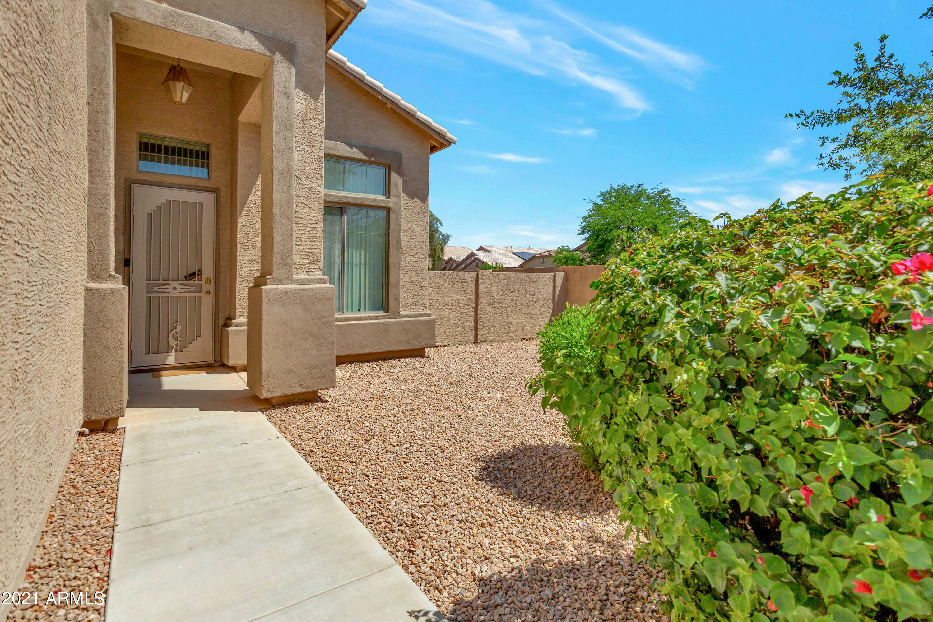 Property Photo:  14156 W Desert Hills Drive  AZ 85379 