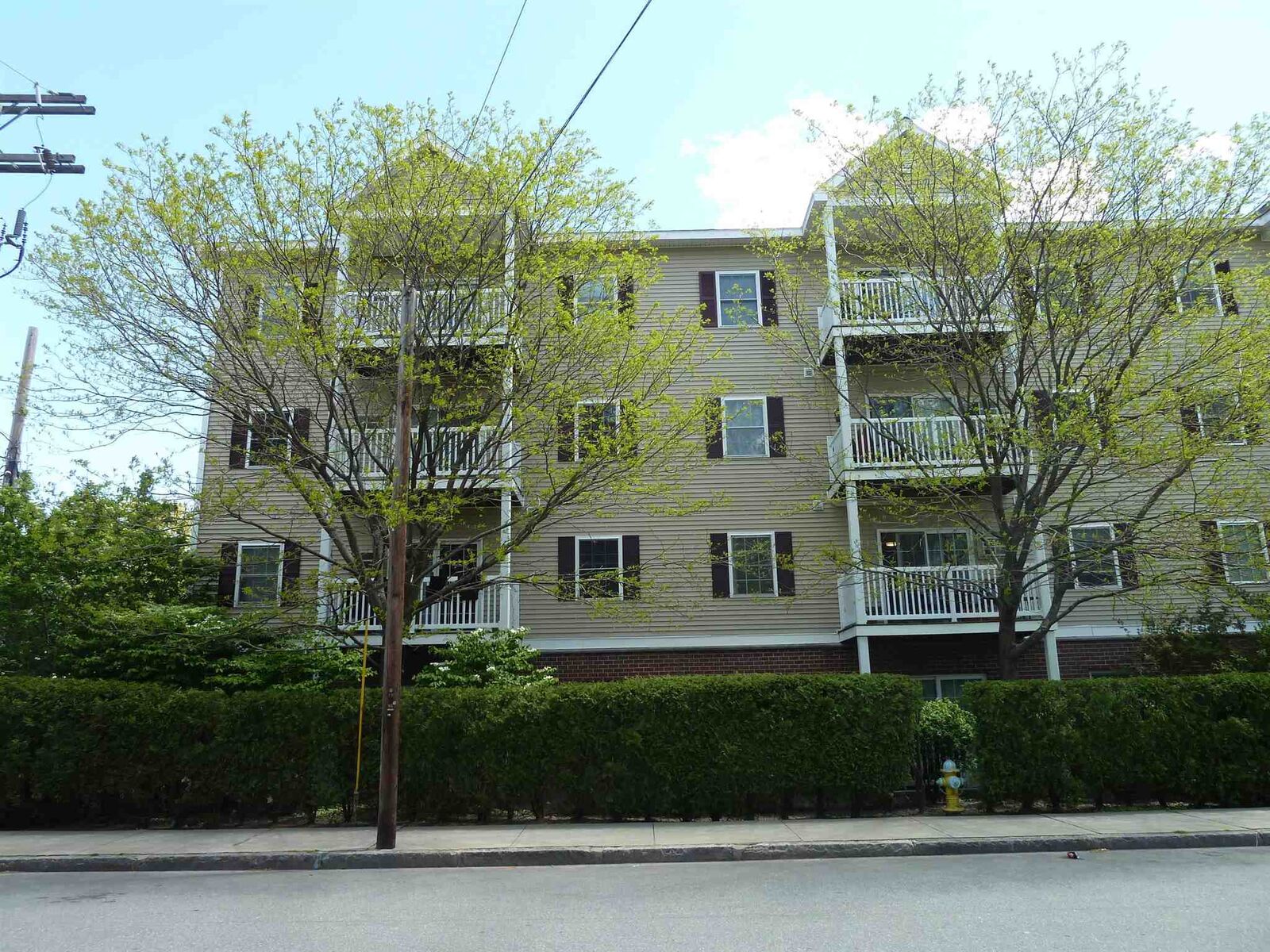 Property Photo:  18 Harbor Avenue 402  NH 03060 