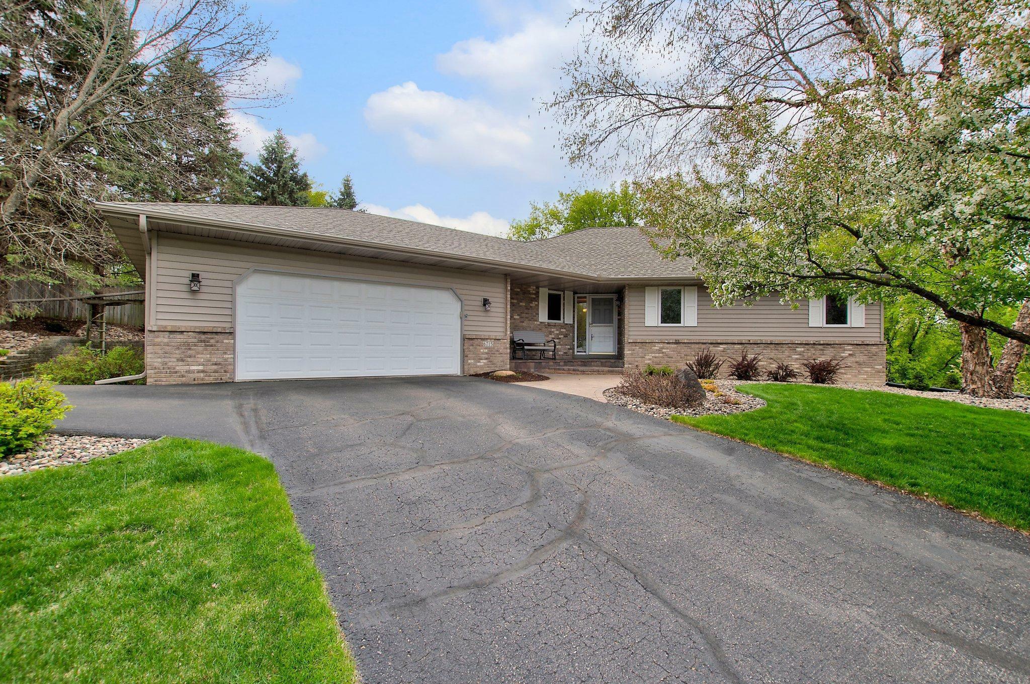 6715 Addie Lane  Eden Prairie MN 55346 photo