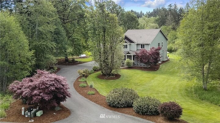 Property Photo: 10922 Maya Lane SE WA 98501