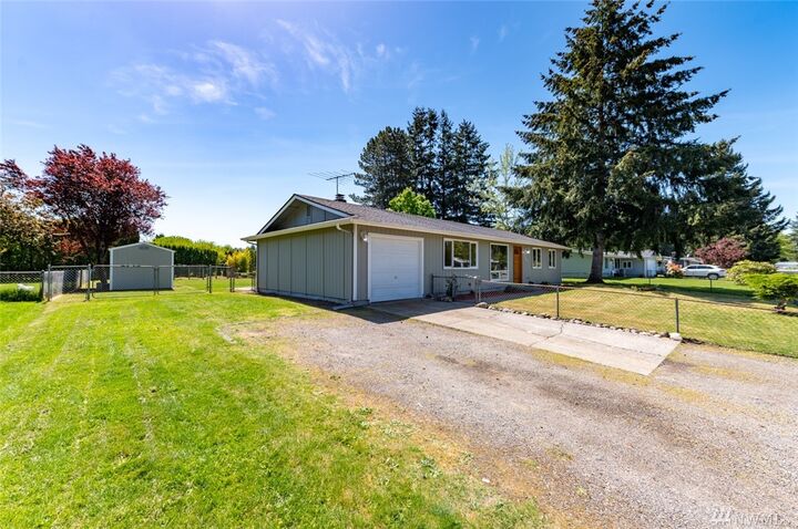 Property Photo:  17655 SE 267th Place  WA 98042 