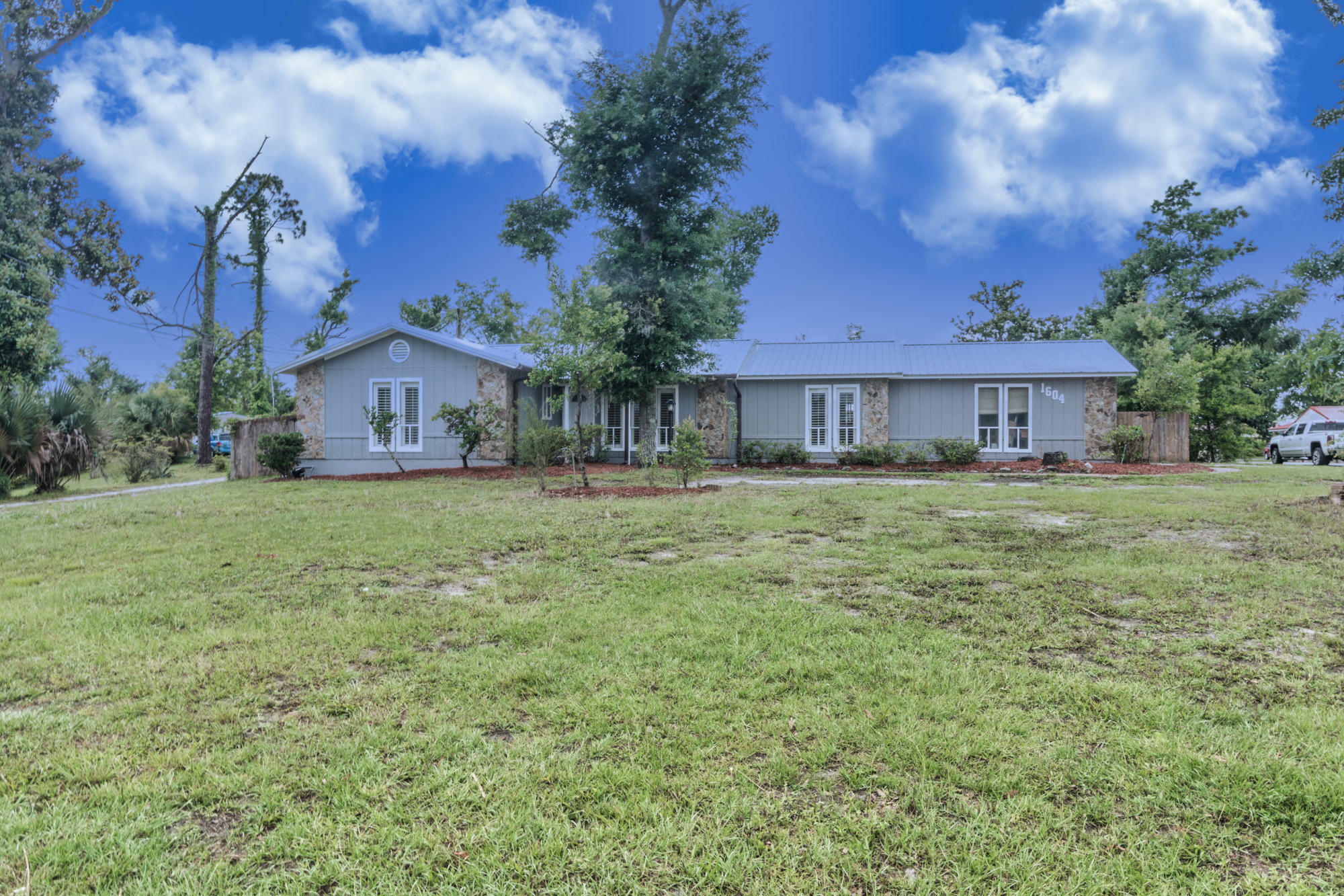 Property Photo:  1604 Carolina Avenue  FL 32444 