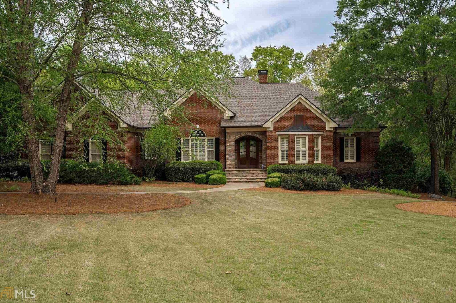 Property Photo: 1130 River Run GA 30621