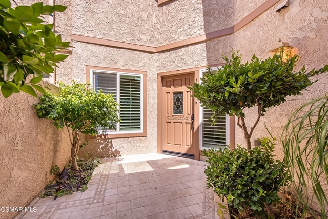 Property Photo:  32144 Canyon Crest Court  CA 91361 